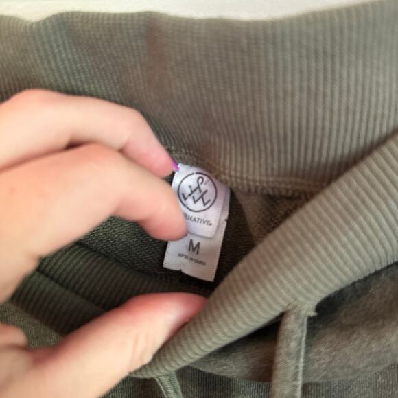 Alternative Apparel Womens Medium Green Camo Mini Skirt - Picture 2 of 5